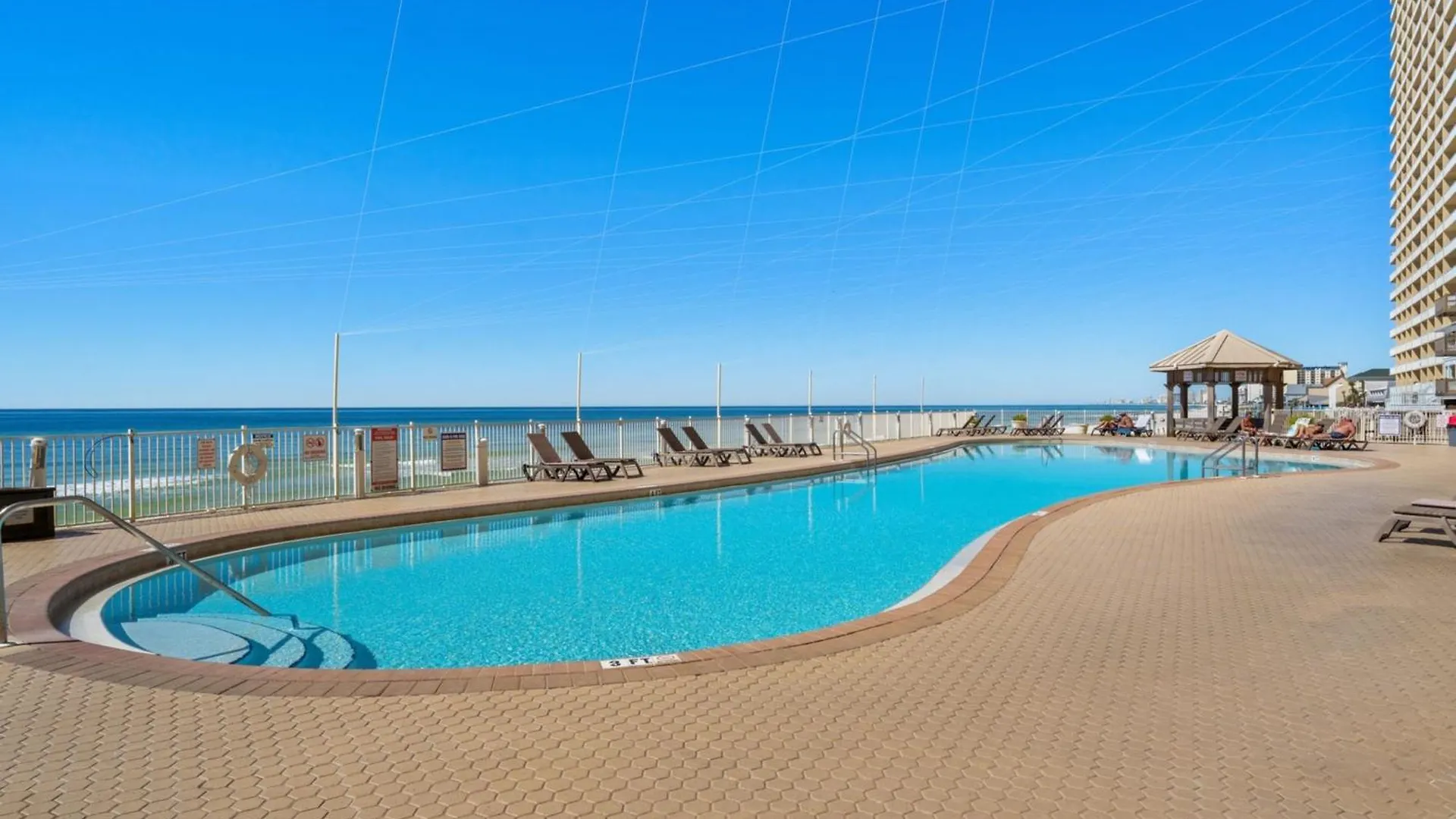 Treasure Shores-3Br Beachfront Corner Unit Sleeps 8 With Stunning Gulf Views! Panama City Beach USA