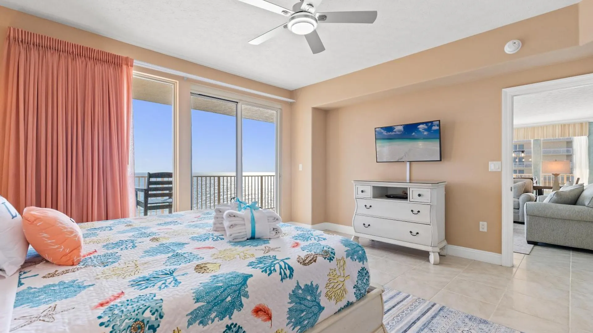 Treasure Shores-3Br Beachfront Corner Unit Sleeps 8 With Stunning Gulf Views! Panama City Beach 0*,  USA